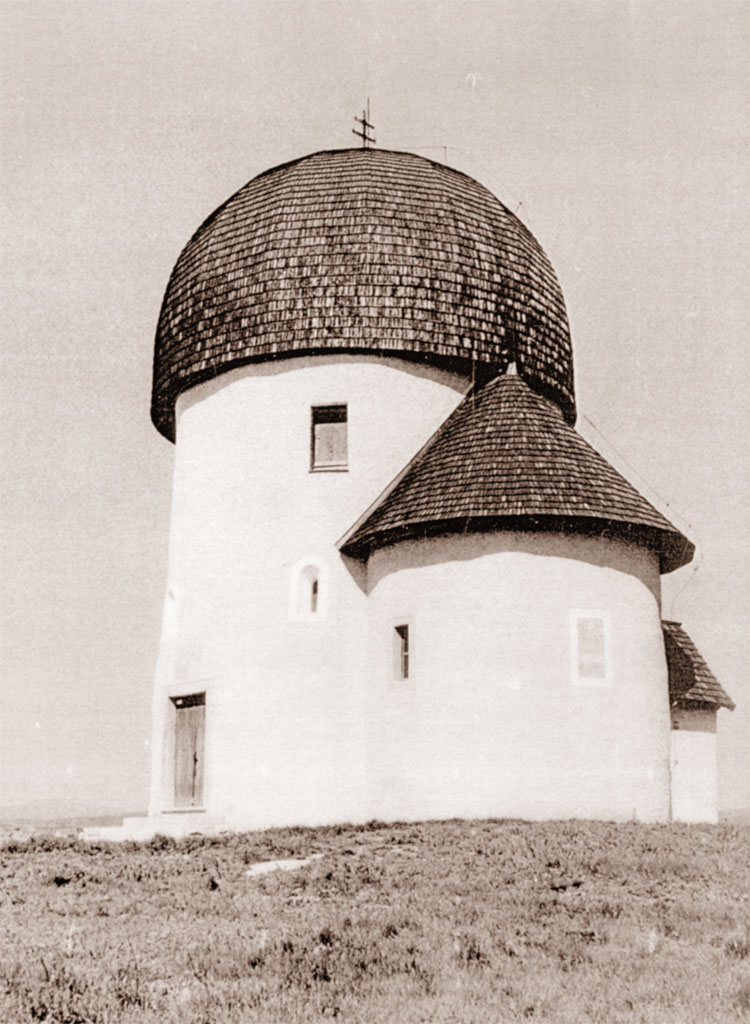 Church in the village Öskü